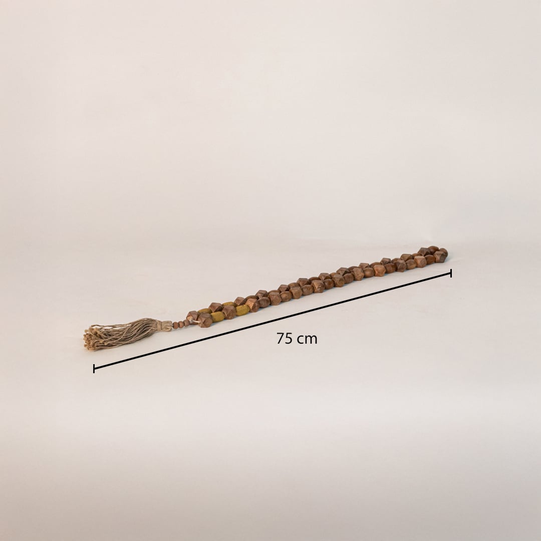 Brown bead garland measuring 75 cm long displayed on a neutral background for accurate product dimension view.