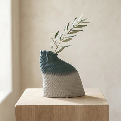 ceramic pot double shade vase main lifestyle