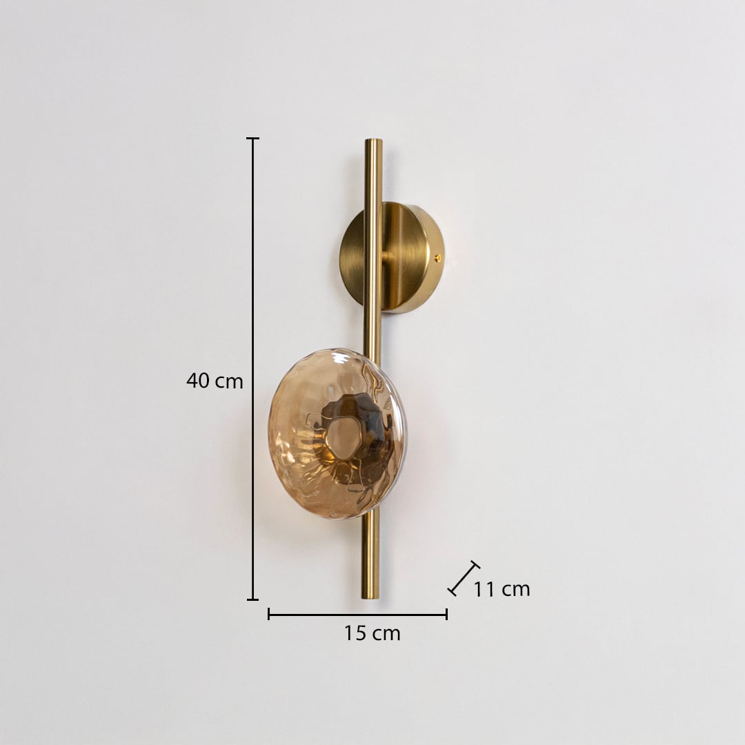 Gold metal wall light dimension image with 40 cm height and textured glass shade for modern luxury decor.
