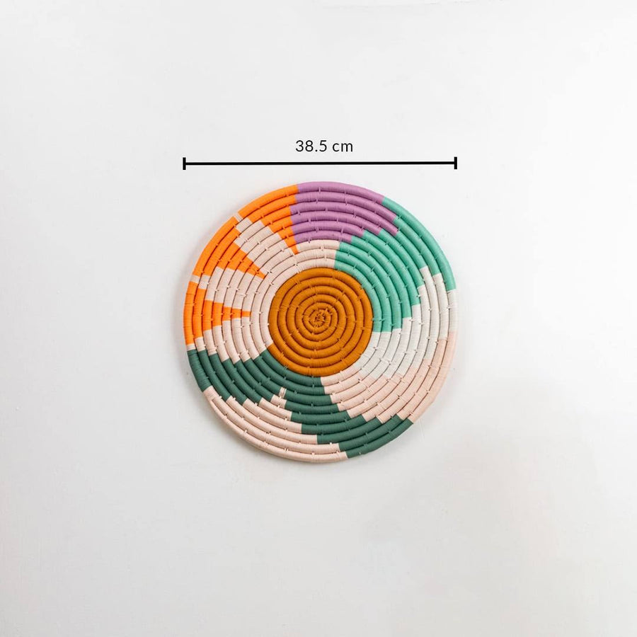 Dimension image of round multicolor seagrass wall basket for living room hallway and artisan wall décor display.