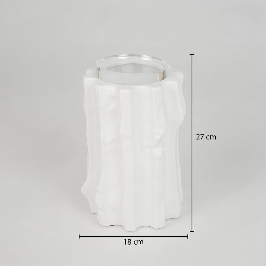White textured ceramic vase dimension image with 27 cm height and 18 cm width for elegant shelf decor.