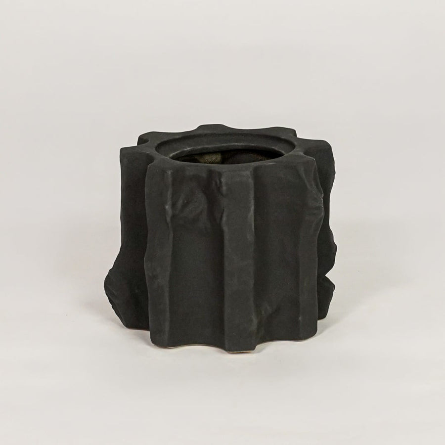 collo small ceramic vase black white background