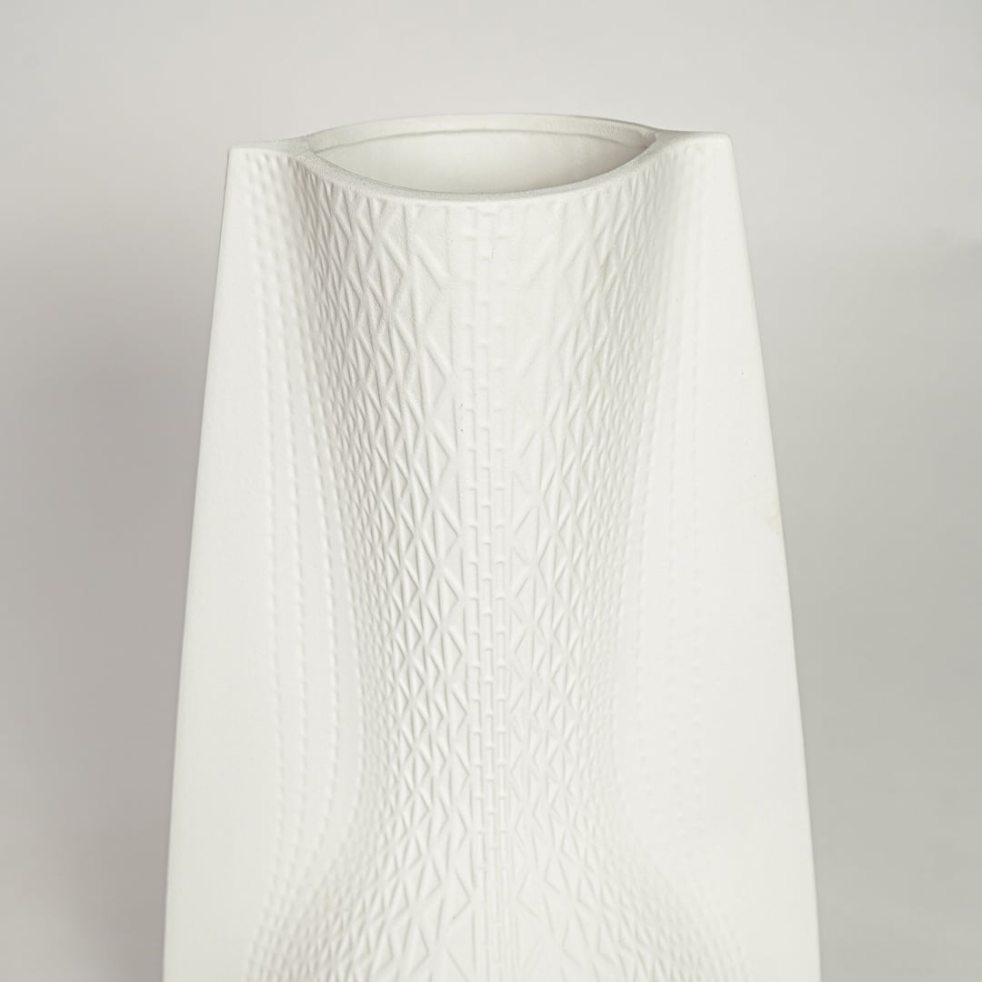 dwol white ceramic vase closeup