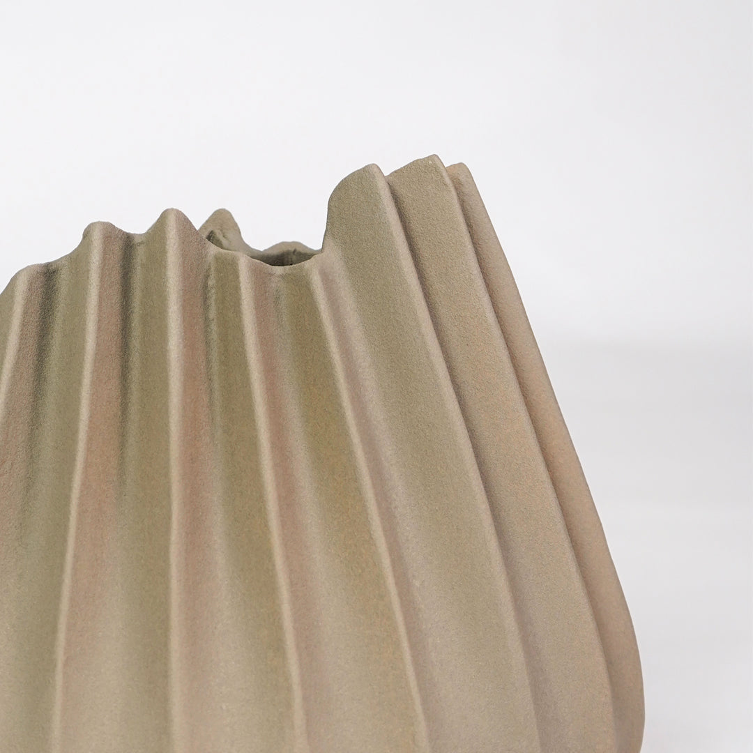 Edel Ruffle Ceramic Vase