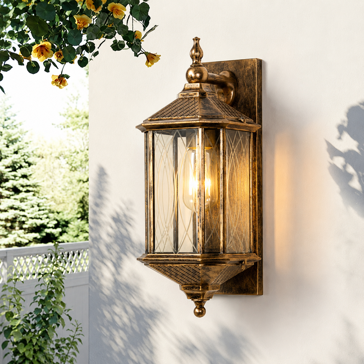 Elora Outdoor Wall Light