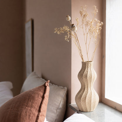 Eros Terracotta Vase - Ivory