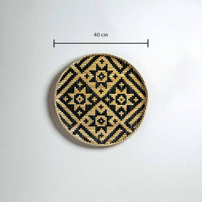 Dimension image of handcrafted black and natural seagrass wall basket with diamond pattern for boho wall décor display.