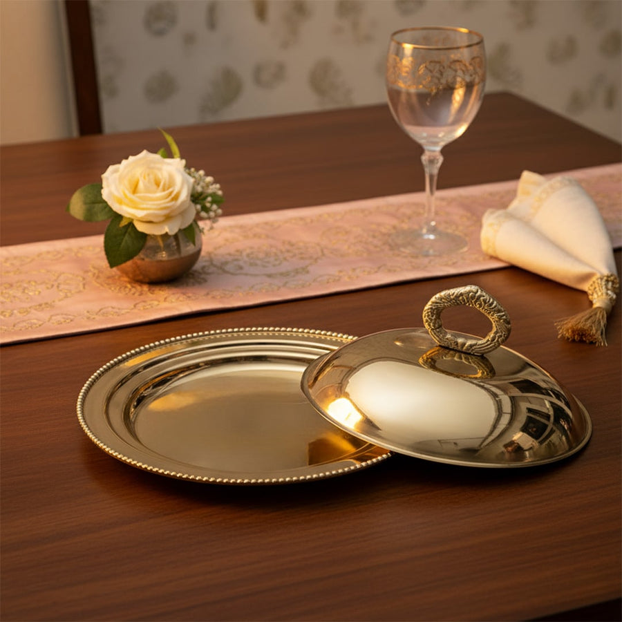 grav brass dish with lid for dinnig room lifestyle