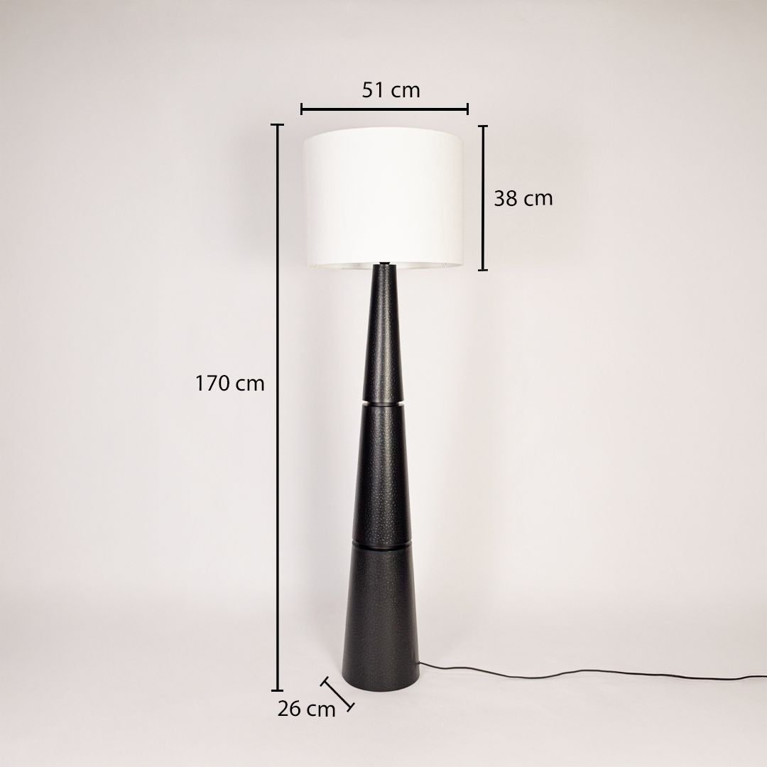 Floor lamp dimensions image showing 170 cm height with 51 cm shade width and 26 cm base size highlighting modern floor lamp proportions today.