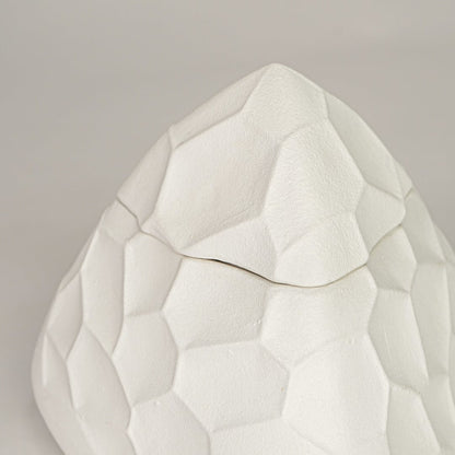 mayo chacota finish ceramic vase white closeup