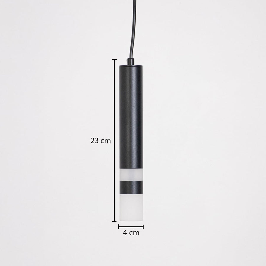 Black cylindrical pendant light with dimensions 23 cm height and 4 cm width displayed on white background for accuracy.