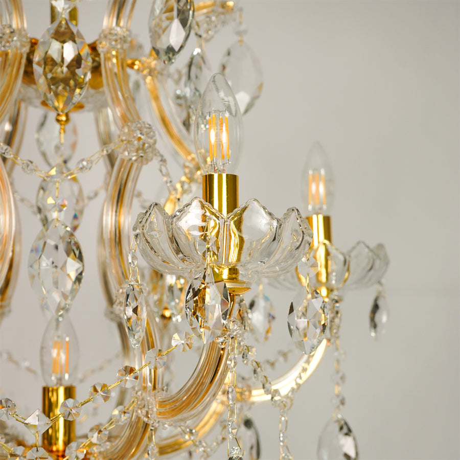 Closeup image of elegant clear crystal chandelier for modern dining room decor styling with beautiful crystal detailings.