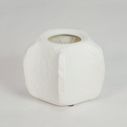 Nuki Small Ceramic Vase With Lid - White