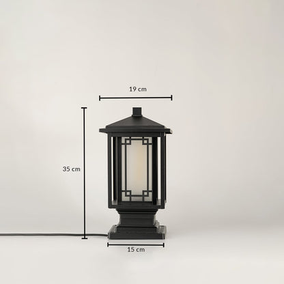 Black outdoor gate light dimension image with 35 cm height and 15 cm width for decor use.