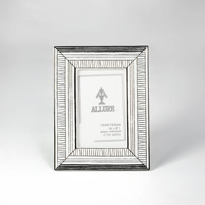 Pinstripe Tabtle Top Photo Frame