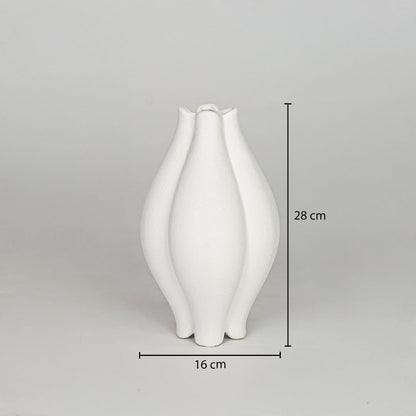 White ceramic decorative vase size 28 cm height 16 cm length modern sculpted flower vase dimension reference image.