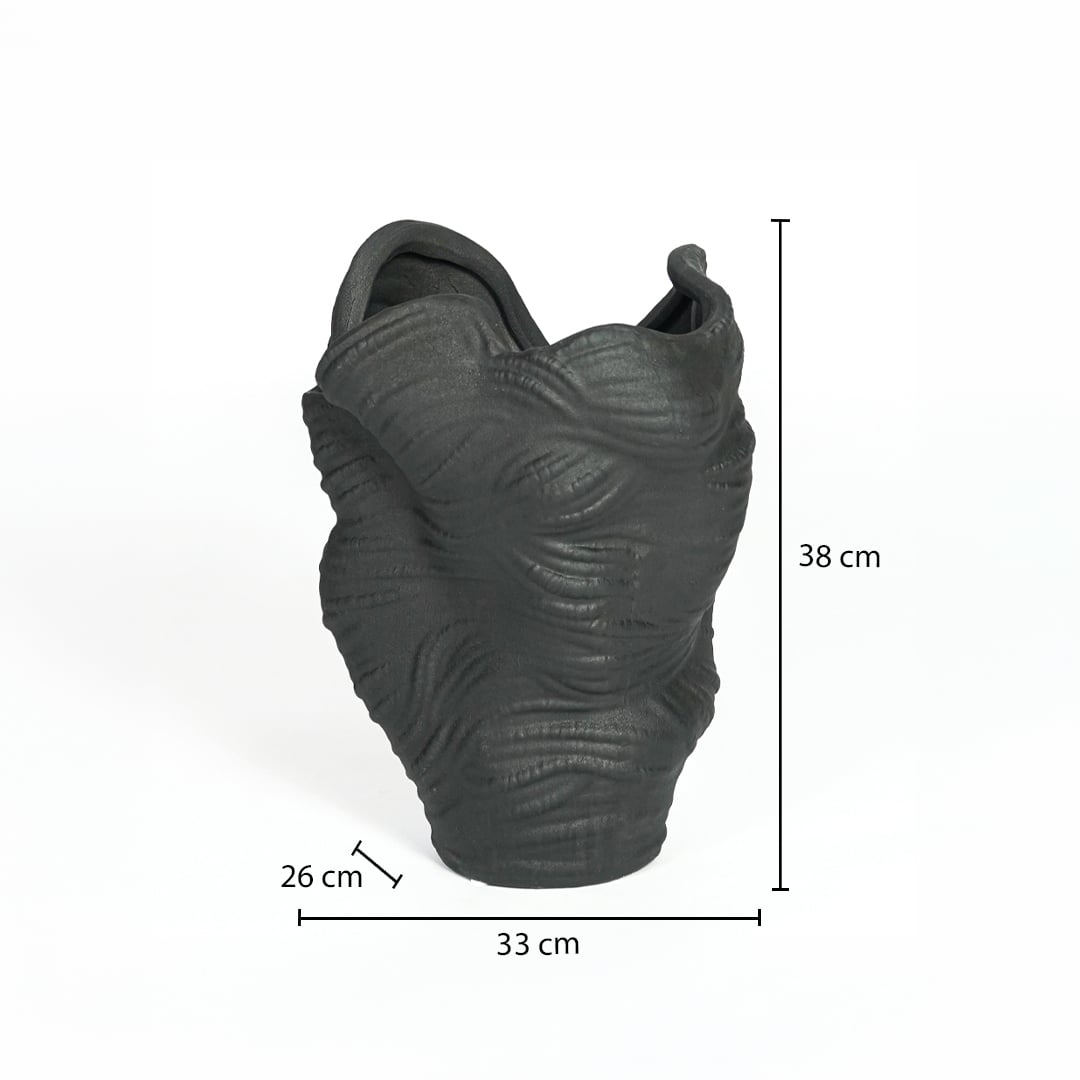 Qeyri Black Ceramic Vase
