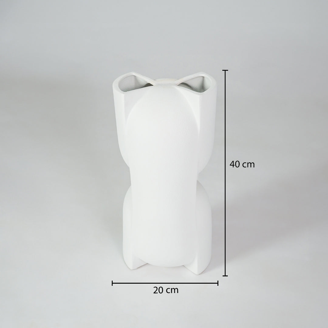 White ceramic floor vase dimension image with 40 cm height and 20 cm width for modern home decor.