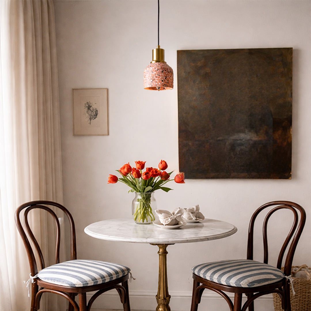 slreeo colored pendant light black pink main lifestyle