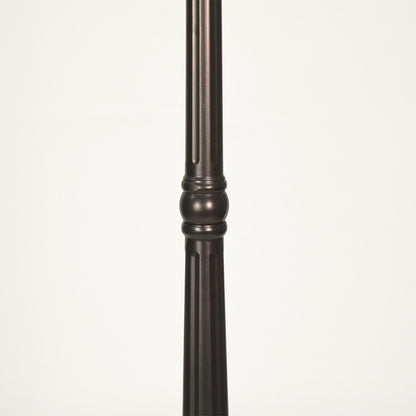 Stratford Traditional Outdoor Lamp Post