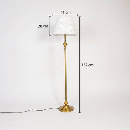 Technical sizing image of floor lamp showing total height 152 cm shade width 41 cm and shade height 28 cm for accurate placement.