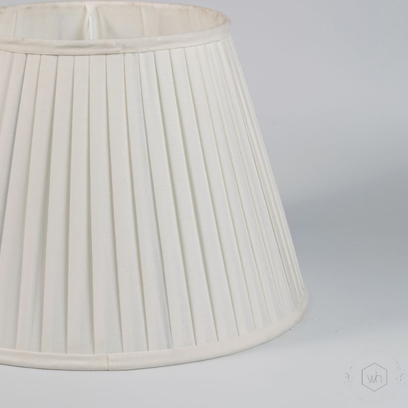 Pleated Empire Softback Lamp shade White Closeup