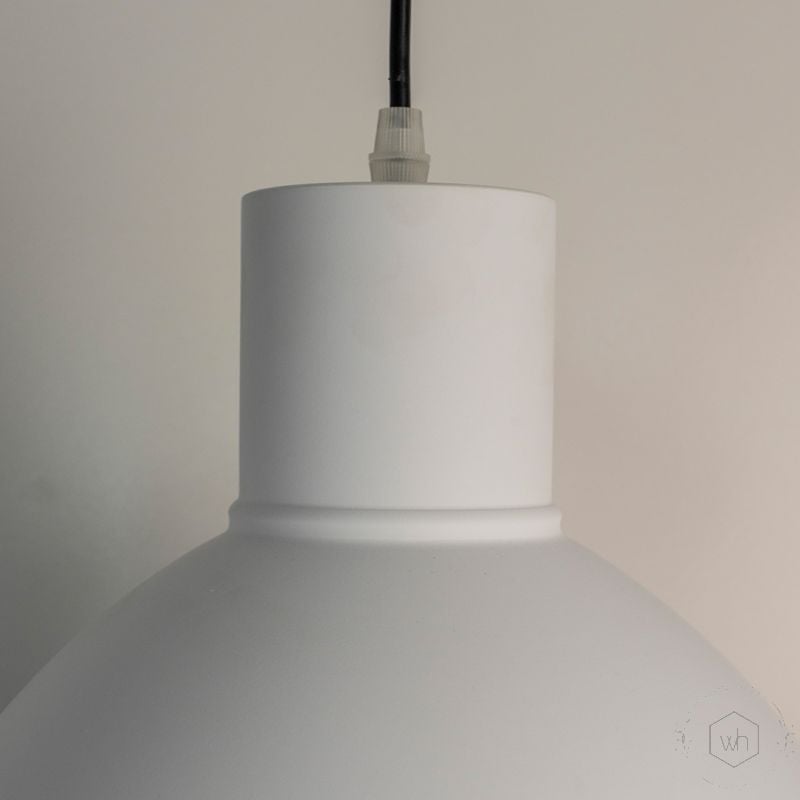 Gloria White Pendant light Closeup