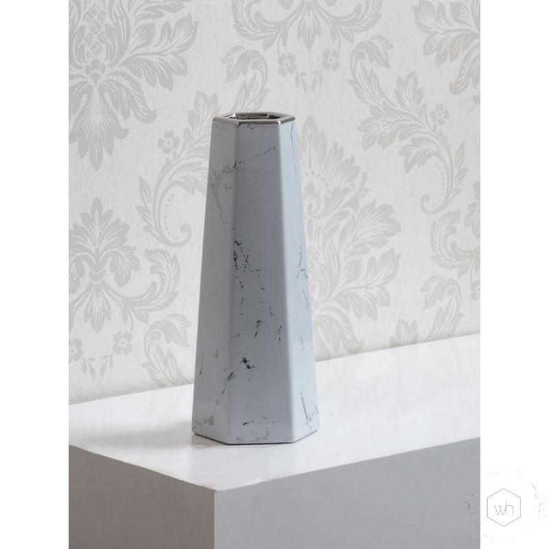 Adina Vase Large White Background 1