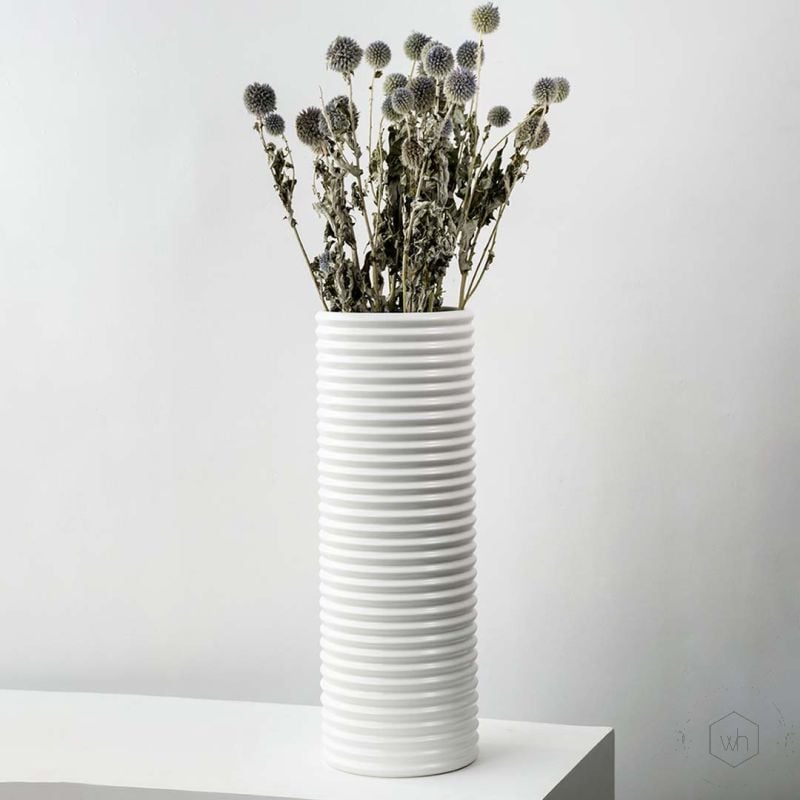 Dried Flower Globe Thistle - Grey Lifestyle