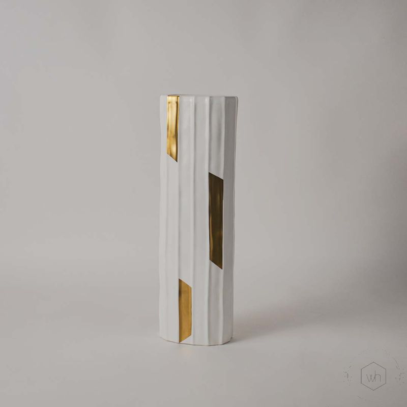 Elice Vase - White White Background