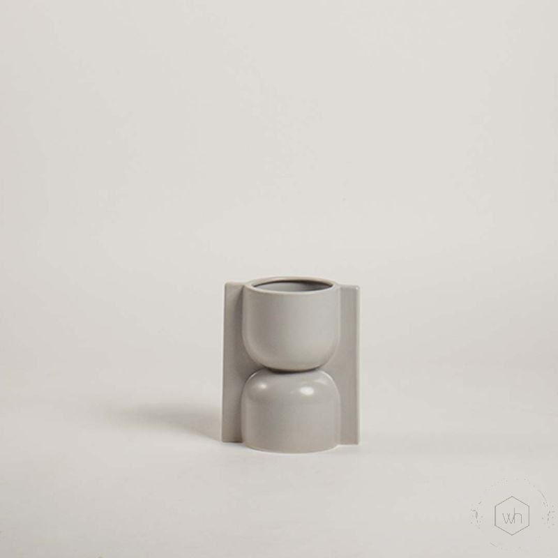Elico Vase - Grey White Background