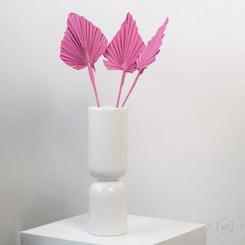 Palm Spear Magic Pink Set of 3 - Medium Lifestyle