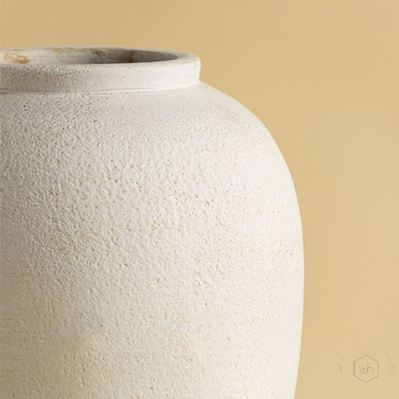 Frost Terracotta Vase Medium Closeup 1