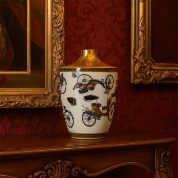 crimson jar large main lifestyle