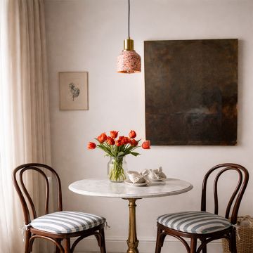 slreeo colored pendant light black pink main lifestyle