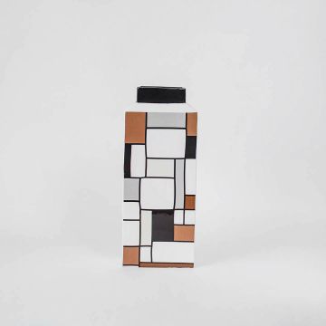 Dario Vase - Large White Background