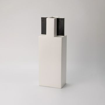 Larry & Llama Vase - Black White Background