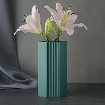 evie flower vase green main lifestyle