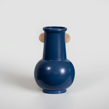 Nicita Vase Blue White Background