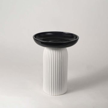 Saleban Vase Medium White Background
