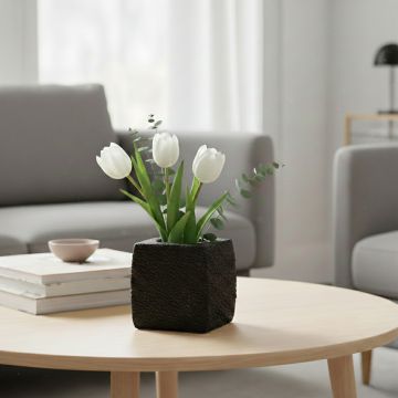 acroma medium polyresin vase black main lifestyle