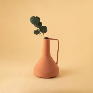 Funnel Vase - Peach Lifestyle
