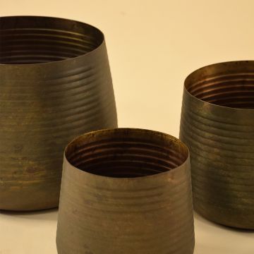 Hymn Vase Green Small Closeup