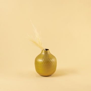 Sindhu Vase - Gold Small Lifestyle