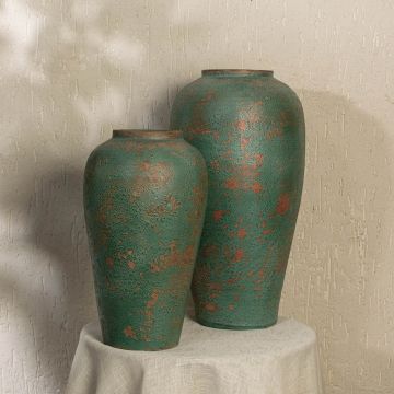 Ourelle Terracotta Vase Small Main Lifestyle