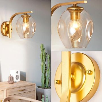 Modern Minimalist Style Golden Wall Sconce Lifestyle