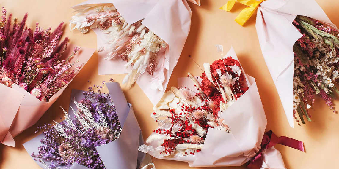 Why Choose Dried Flowers Over Fresh Flowers on This Valentine Day