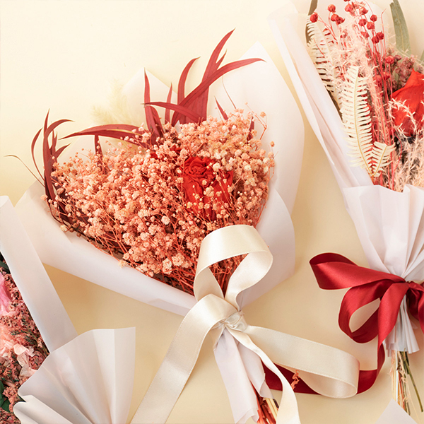peach love infinity rose bouquet