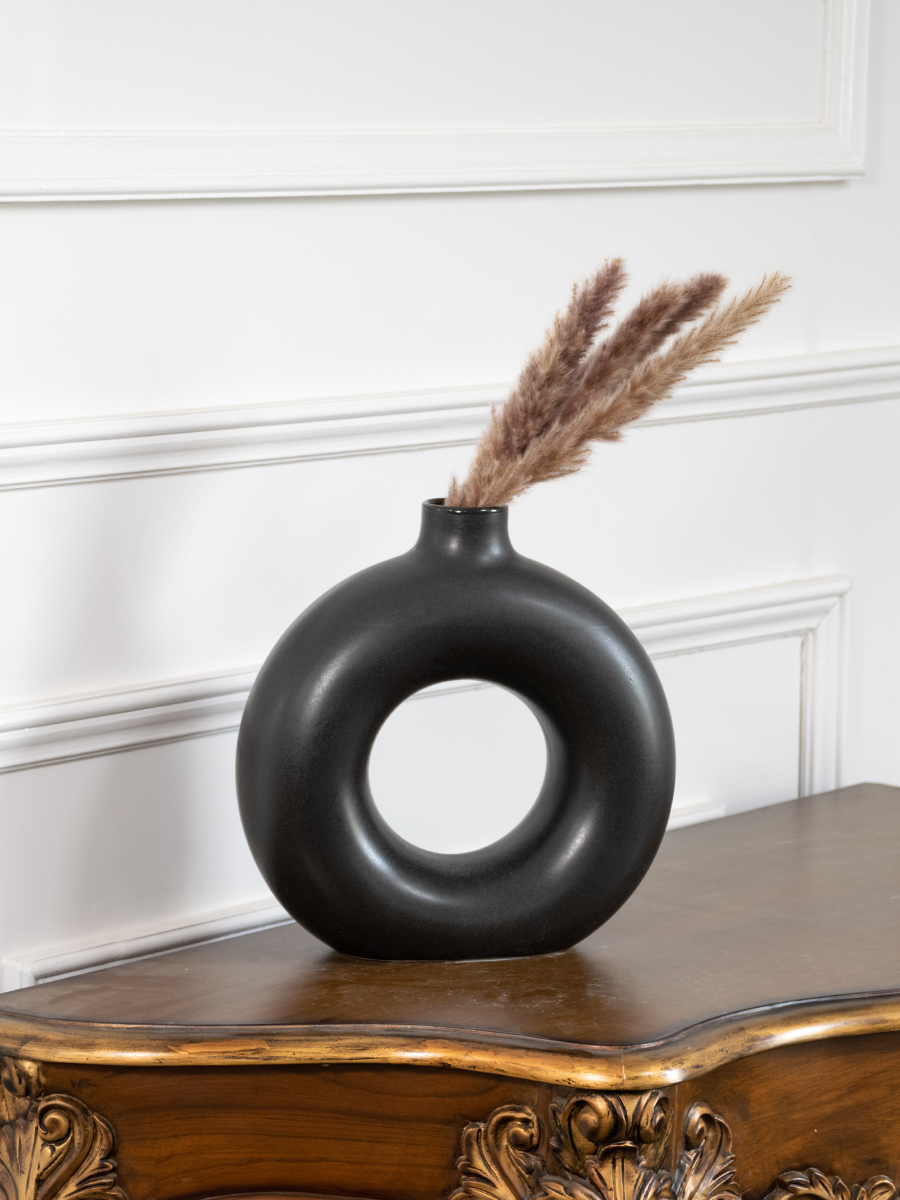 DONUT VASE MATTE BLACK LARGE