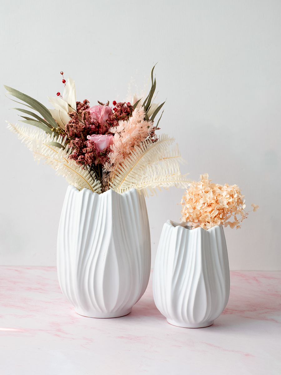 Tulip_Ceramic_Vase